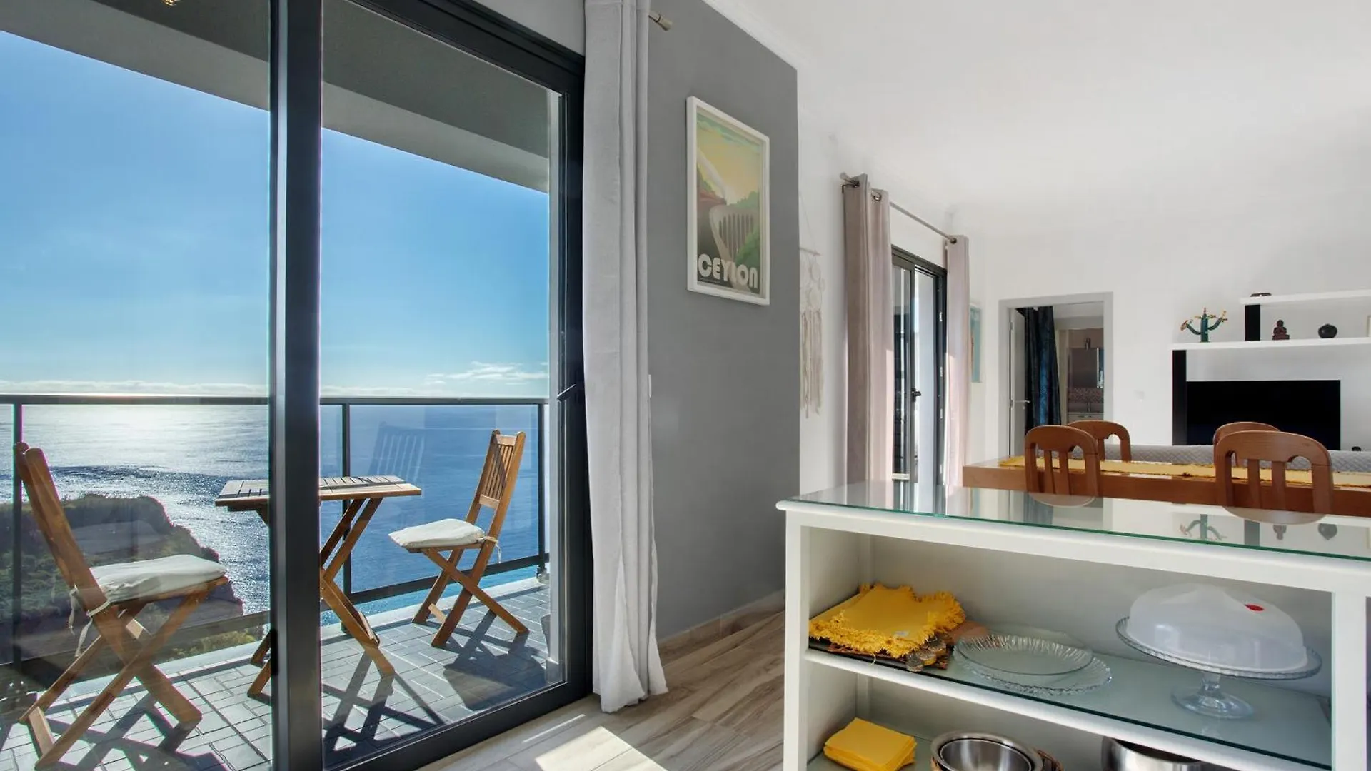Morning Glory Penthouse Apartment Estreito Da Calheta 0*,